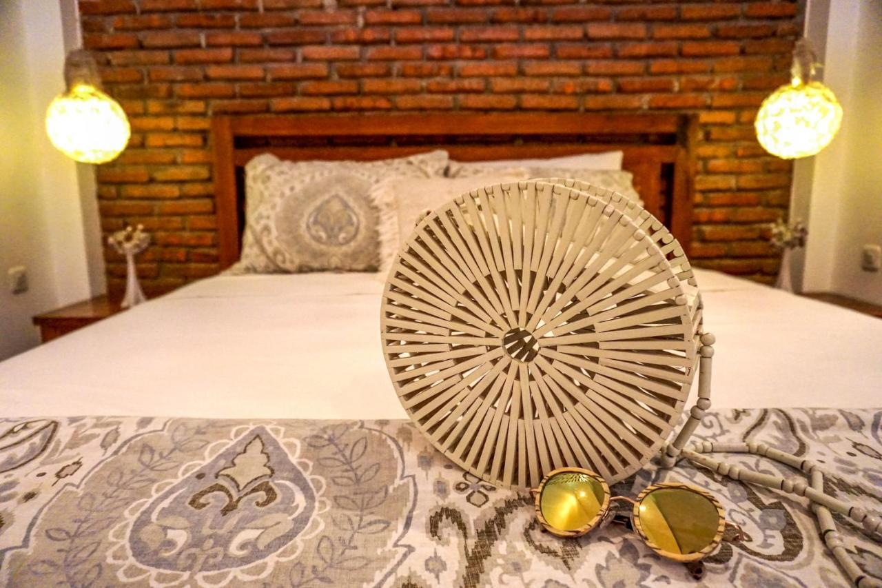 Hotel Soraya Yoga Wellness Center Gili Trawangan Exterior foto