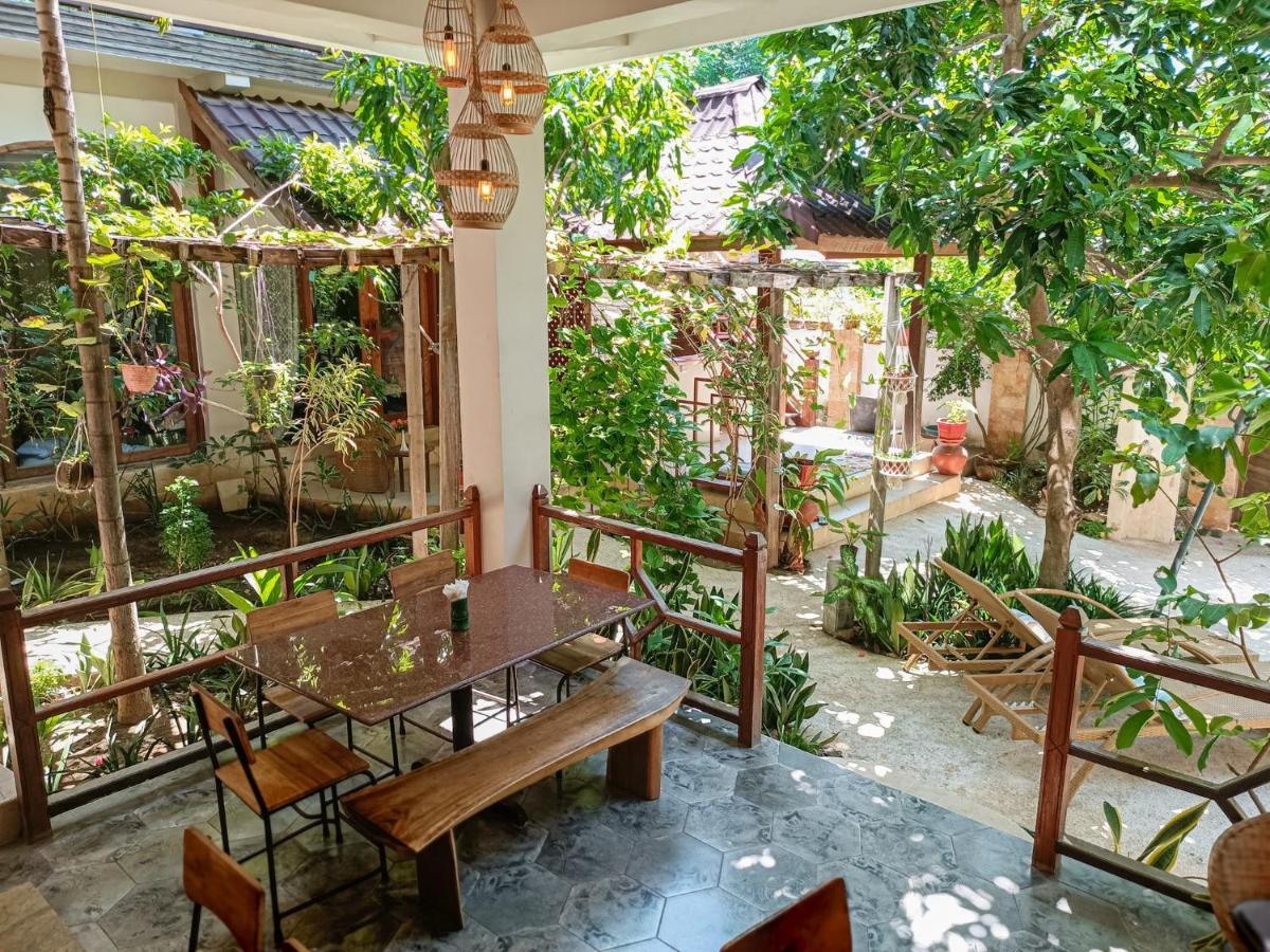 Hotel Soraya Yoga Wellness Center Gili Trawangan Exterior foto