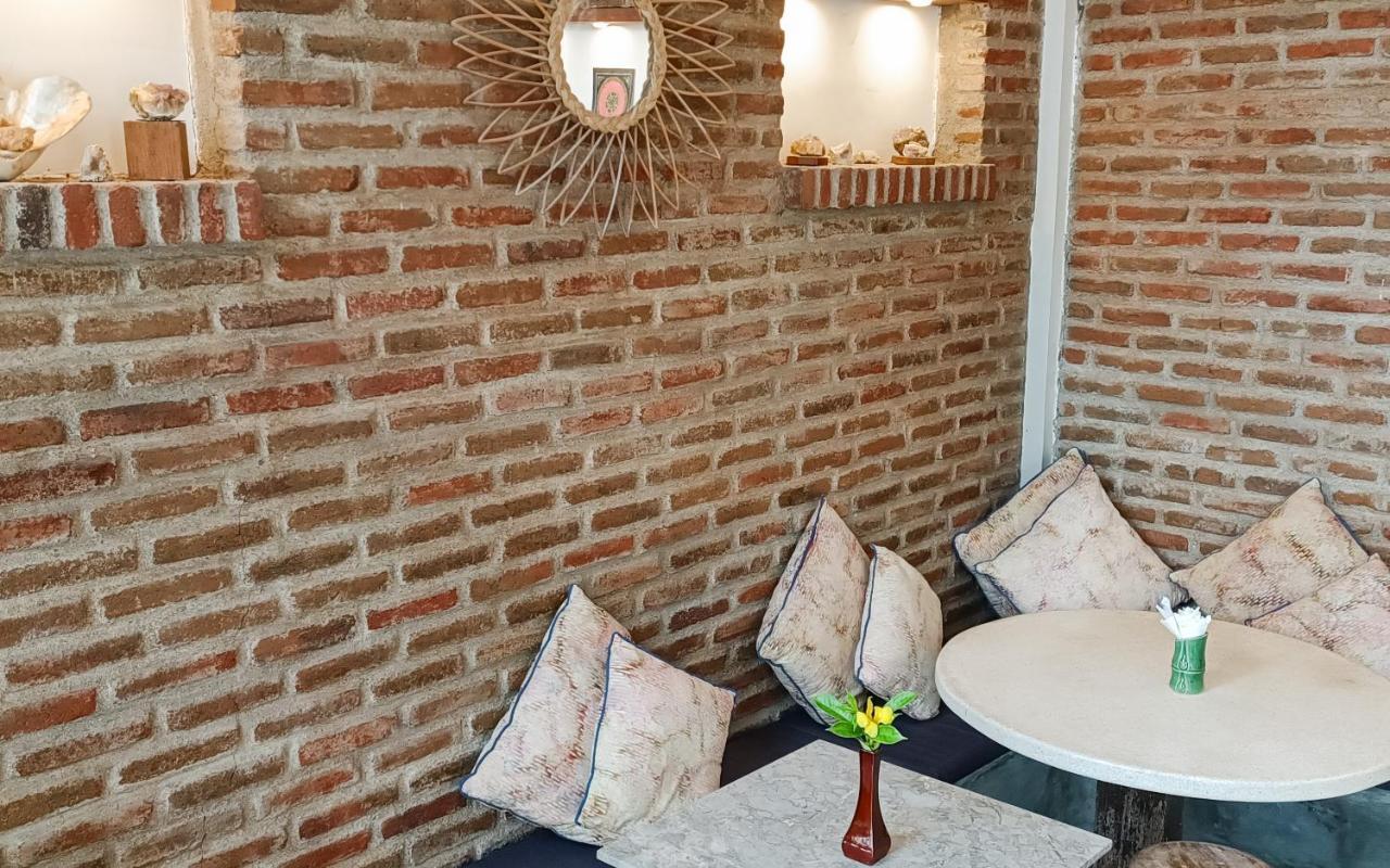 Hotel Soraya Yoga Wellness Center Gili Trawangan Exterior foto